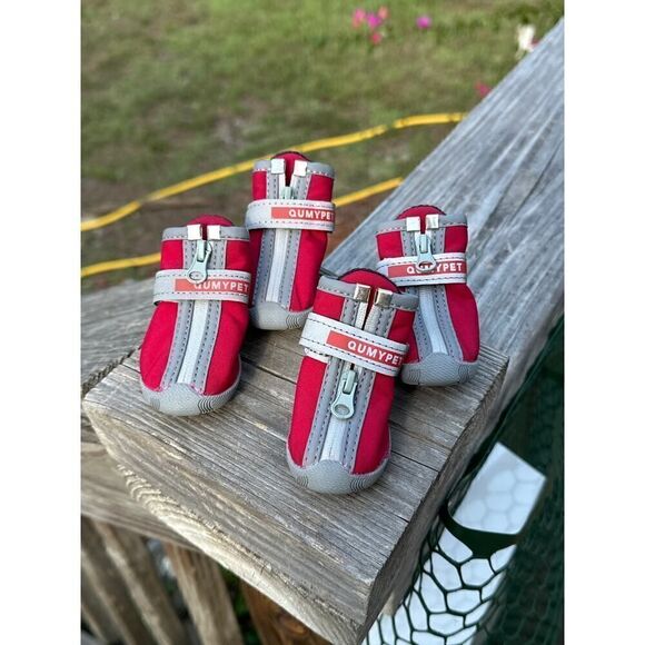 Qumy Red Boots 
Size 2 - Picture 7 of 7